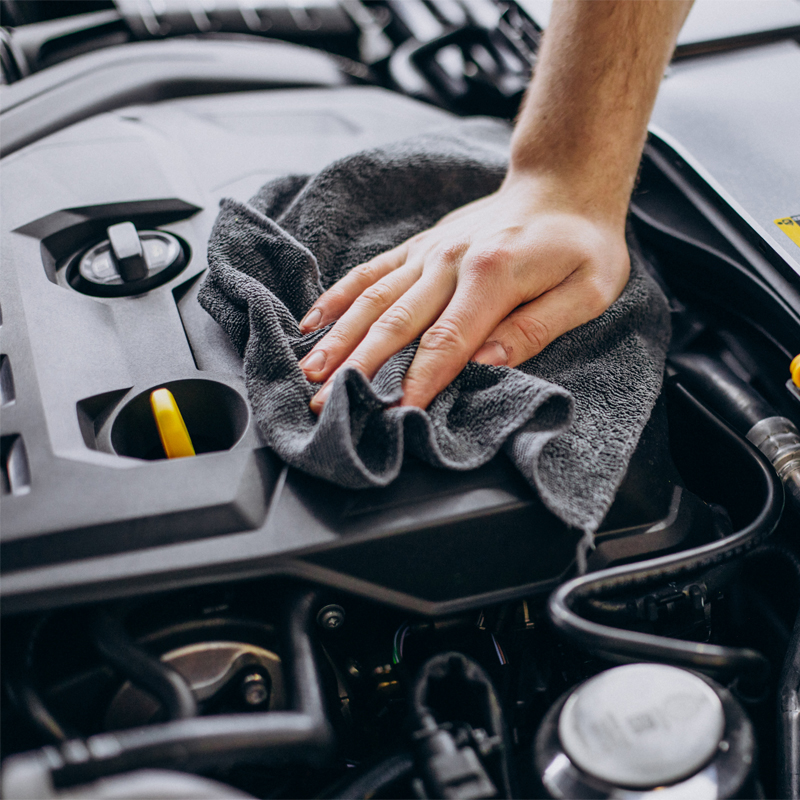 Car Salon Engine Cleaning